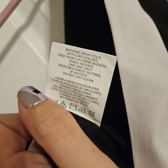 Women's Jumpsuit - Picture 3 of 9